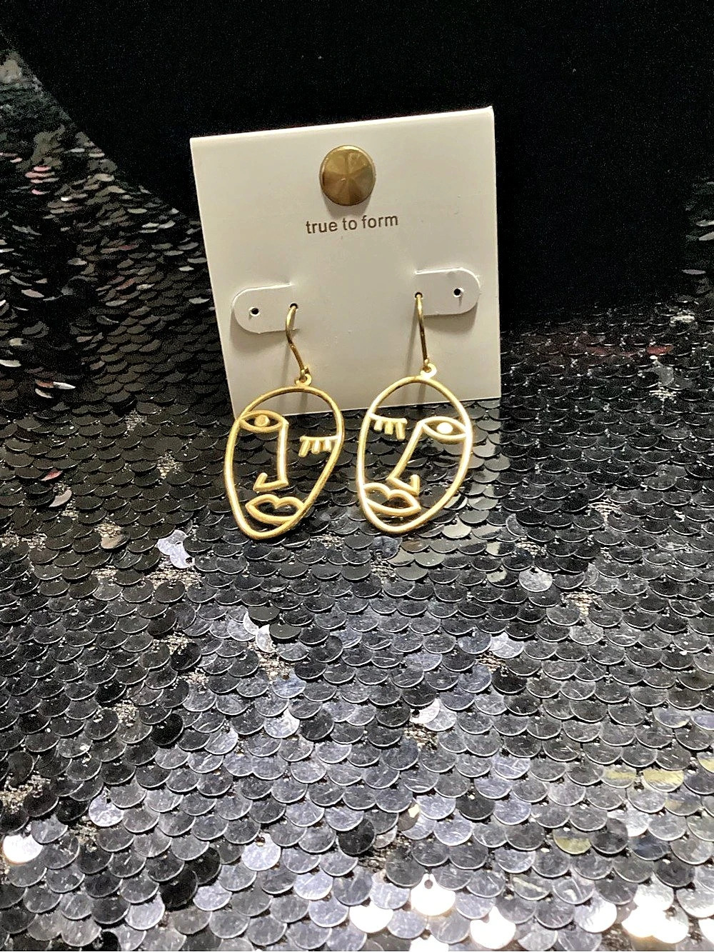 true to form Face Drop Earrings in Gold NWT